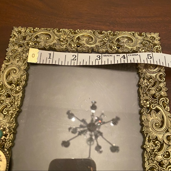 Gold frame with Repurposed Jewelry - Picture 10 of 11